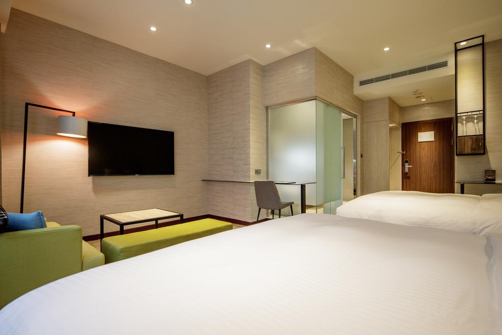 Via Hotel Taipei Station Bagian luar foto